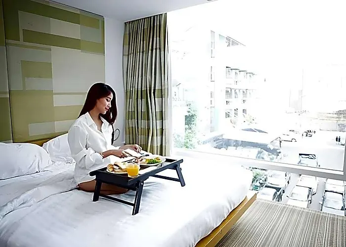 Hotel Le Fenix Sukhumvit 11