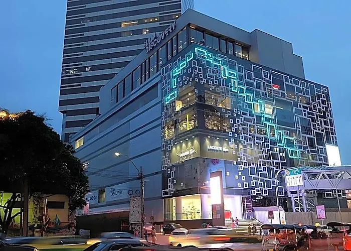 Le Fenix Sukhumvit 11